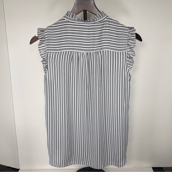 Ann Taylor LOFT Black and Gray Ruffled Sleeveless Blouse Shirt Top S Small NWOT - Picture 2 of 4